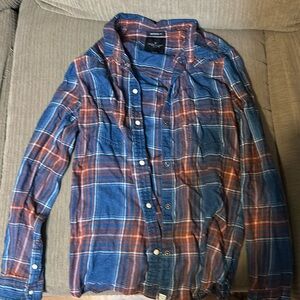 Ladies American Eagle plaid button up